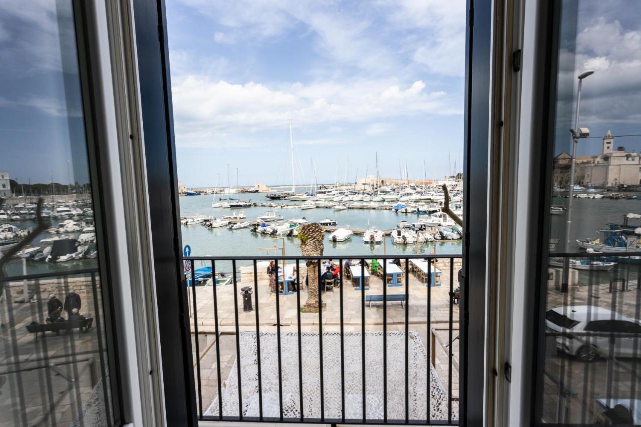 Maison Bleu Luxury Suite Sul Porto Di 特拉尼 外观 照片